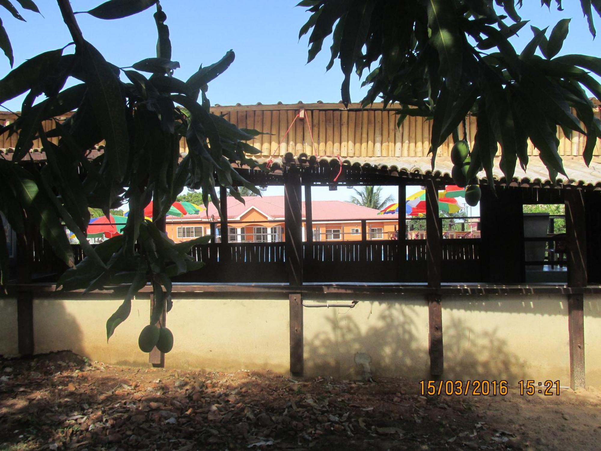 Jamaica Inn Guest House Botianaw Exterior foto