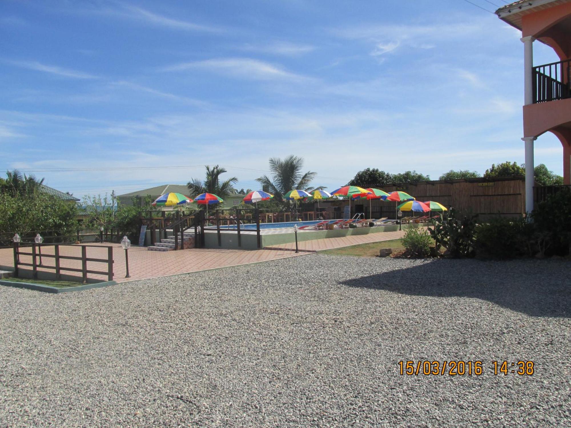 Jamaica Inn Guest House Botianaw Exterior foto